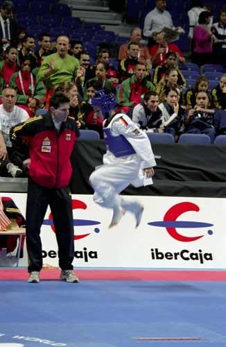 03_800_CtoMundo_Madrid14-04-04_Coach