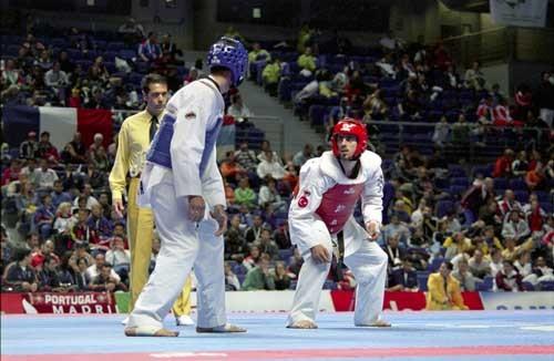 61_800_CtoMundo_Madrid14-04-04_Combate